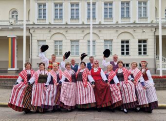 Folkloro kolektyvas „Graistupis“ Folkloro kolektyvas „Graistupis“